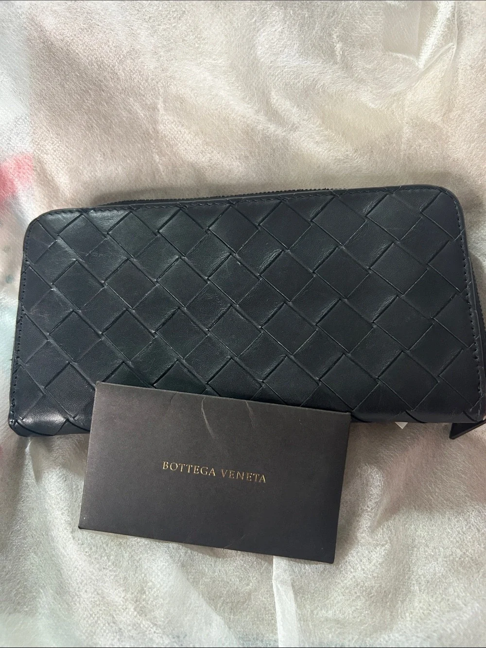 Bottega Veneta Black Intrecciato Woven Zip Phone Case